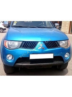 Противотуманные фары Mitsubishi L200 (2005...)